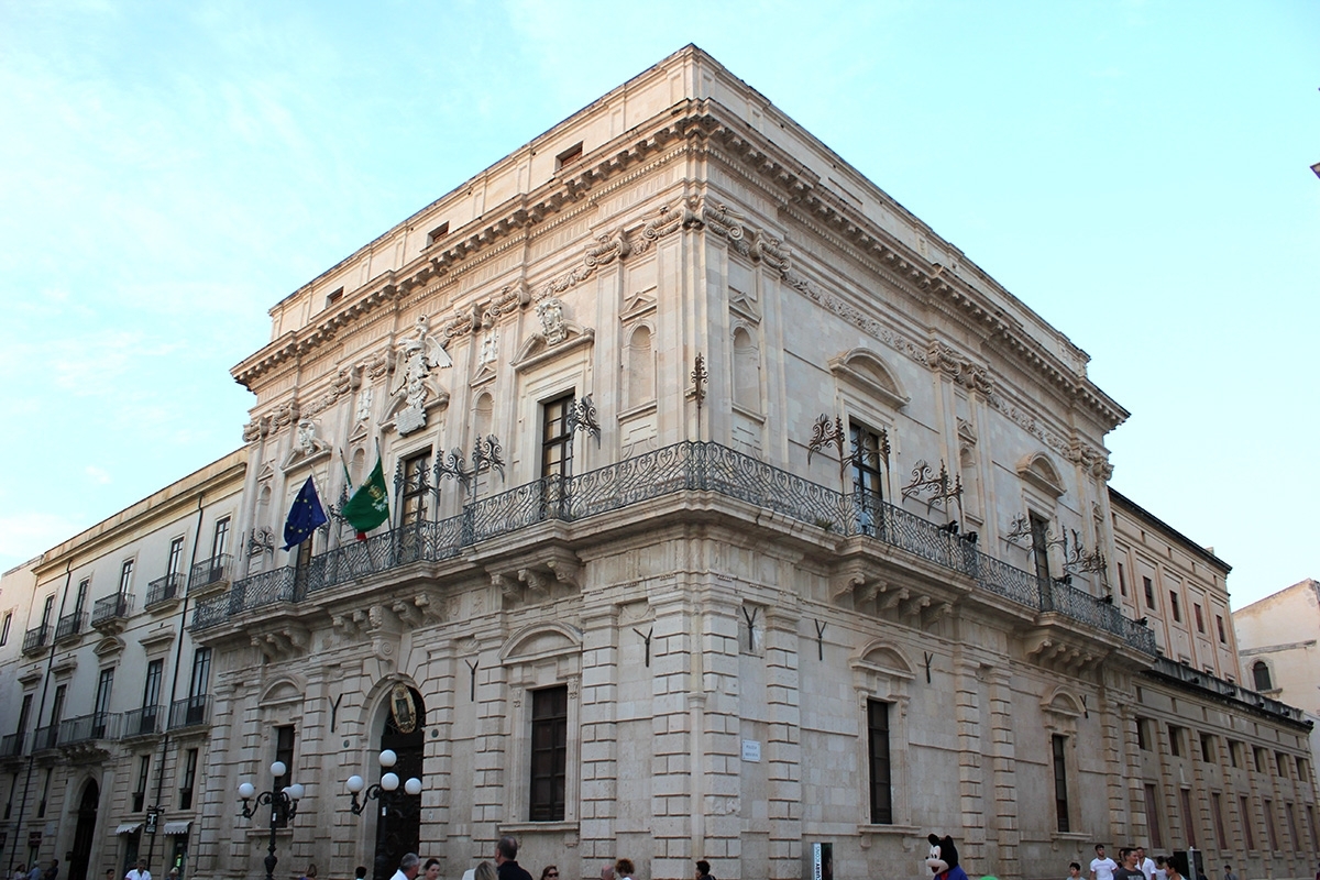 Palazzo Vermexio a Siracusa. Photo Tonio.86 via Wikimedia 