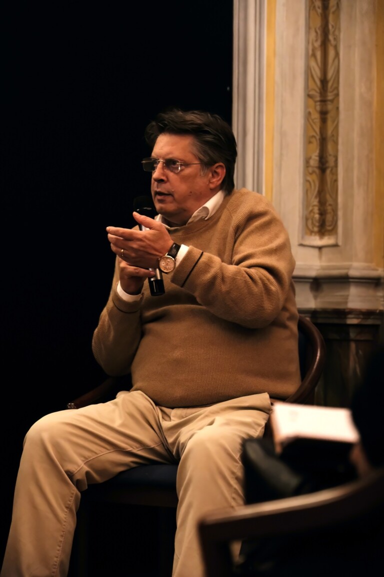 Patrick Saletta durante l'incontro a Cittadellarte