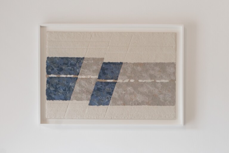 Nancy Genn, Two Rivers, 1988, hand made paper, 69,5 x 104,1 cm