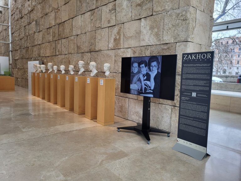 Zakhor/Ricorda, installation view at Museo dell'Ara Pacis, Roma, 2023