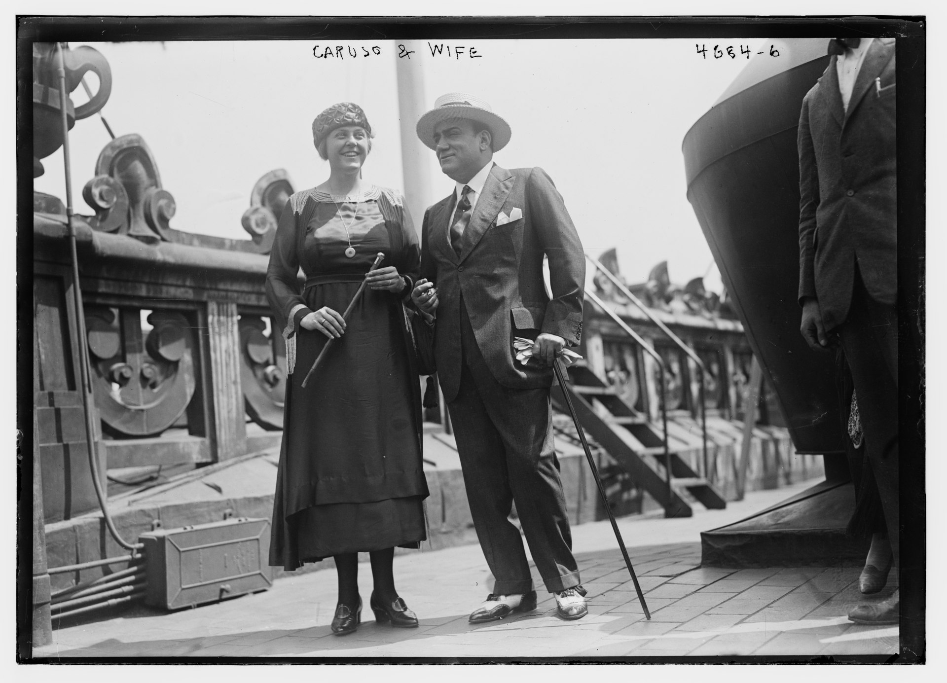 Caruso e la moglie Dorothy. Photo Library of Congress