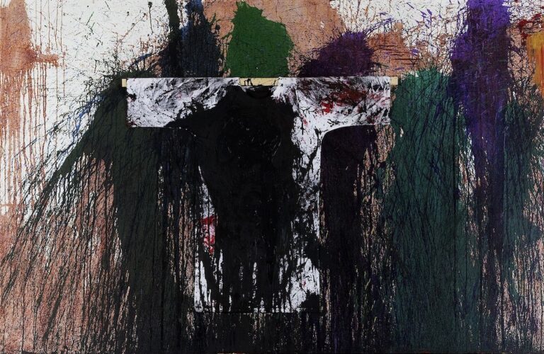 Hermann Nitsch, Schüttbild mit malhemd, 2010, acrilico e sangue su tela con camice del pittore, 200 x 300 cm, inv. 146/PBR