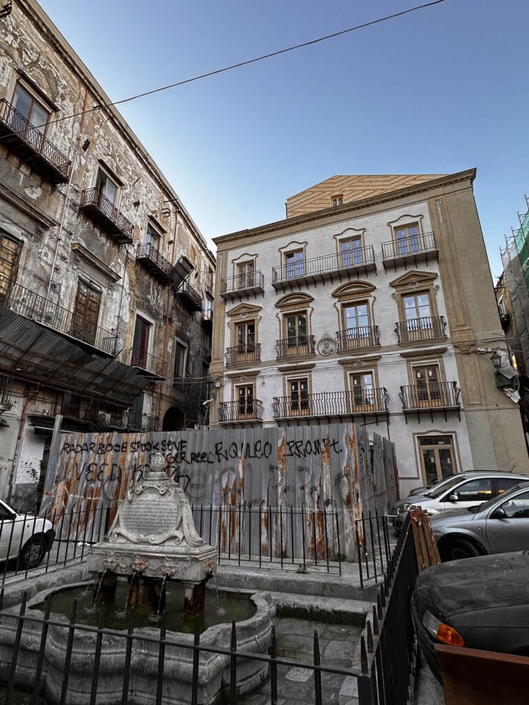 Piazza del Garraffello. Photo Maurizio Carta