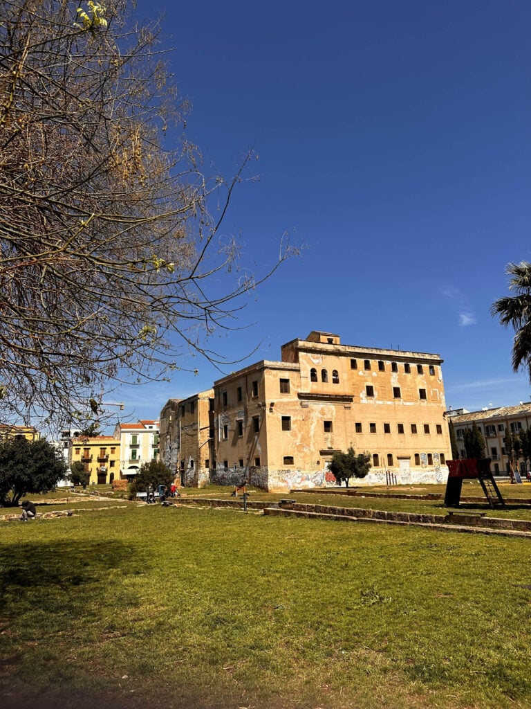 Piazza Magione. Photo Maurizio Carta