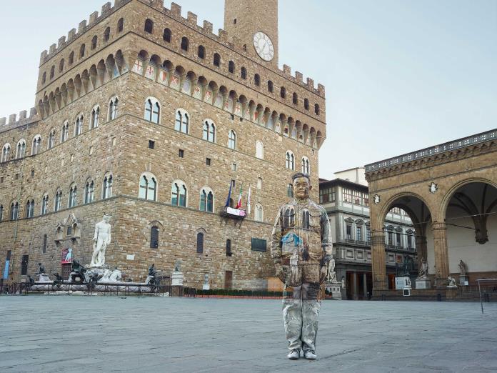 Liu Bolin, Piazza della Signoria, Firenze