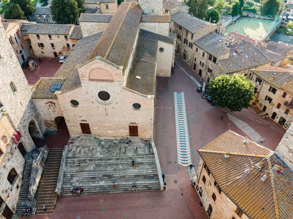 Gli eventi del colore. Carlos Cruz-Diez in mostra da Continua a San Gimignano