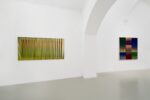 Carlos Cruz-Diez, L'Euforia del Colore, veduta della mostra Galleria Continua, San Gimignano. Photo: Ela Bialkowska OKNO Studio. Courtesy l'artista e Galleria Continua. © Carlos Cruz-Diez / Bridgeman Images 2023