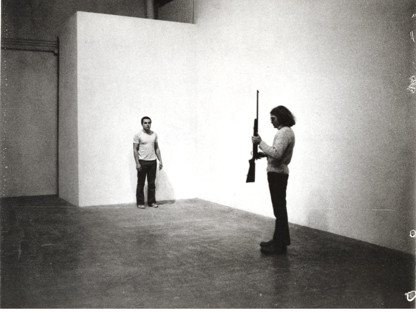 Chris Burden, Shoot, 1971. Courtesy Chris Burden Studio and Gagosian Gallery. © Chris Burden Studio.