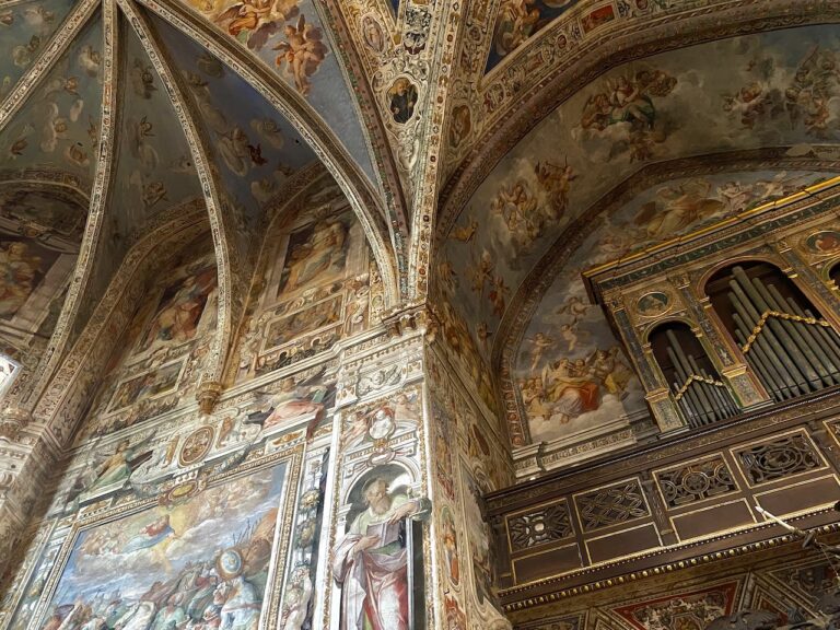 Interni della Basilica di San Pietro, Perugia. Photo Emma Sedini