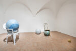 Alicja Kwade, In cerchi, installation view at Galleria Continua, San Gimignano, 2023. Courtesy of the artist and GALLERIA CONTINUA. Photo Ela Bialkowska, OKNO Studio