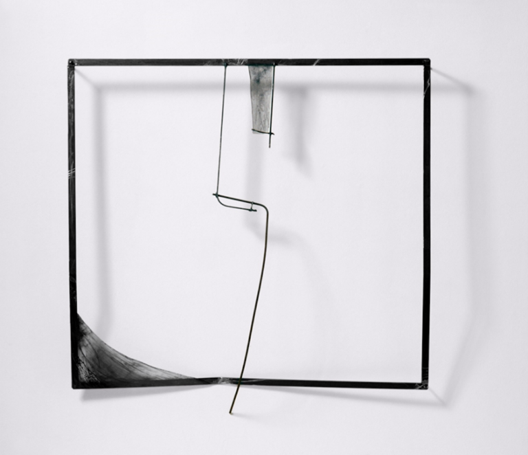 Valdi Spagnulo, L’elefante, ferro plexiglass pigmentato trattato, 1998