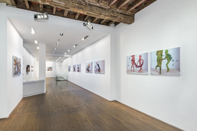 Zoè Gruni, Motherboard, installation view at Galleria Il Ponte, Firenze, 2023. Photo © Ela Bialkowska