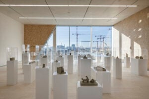 I grandi artisti Fischli&Weiss e la loro nuova sala alla Fondazione Prada di Milano