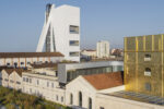 1 Fondazione Prada Milano ph Delfino Sisto Legnani DSL Studio Cosa farà la Fondazione Prada a Milano e Venezia nel 2024? Pascali, Büchel, Miranda July e gli studi sul cervello