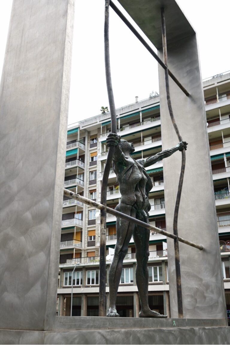 Monumento alla Resistenza di Agenore Fabbri, piazza Martiri Libertà, Savona. Ph. Michele Alberto Sereni