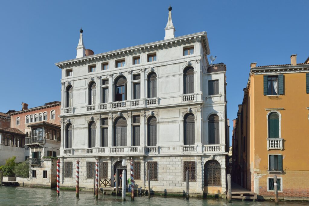 In un bellissimo palazzo di Venezia apre una nuova fondazione dedicata all’arte e al design