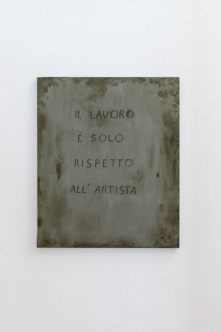 Il lavoro è solo rispetto all’artista, 2017, olio su tela, 60 x 40 cm. Courtesy Galleria Fuoricampo. Photo Ela Bialkowska, OKNO studio