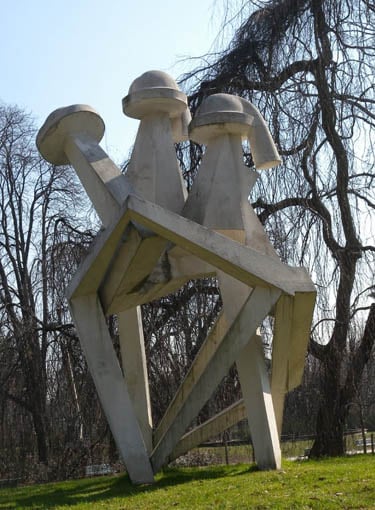 Roccamonte_Giorgio_Amelio_Chiosco_Piazza_Sempione__scultura_statue_statua_Art_at_Site_Milano_Milan