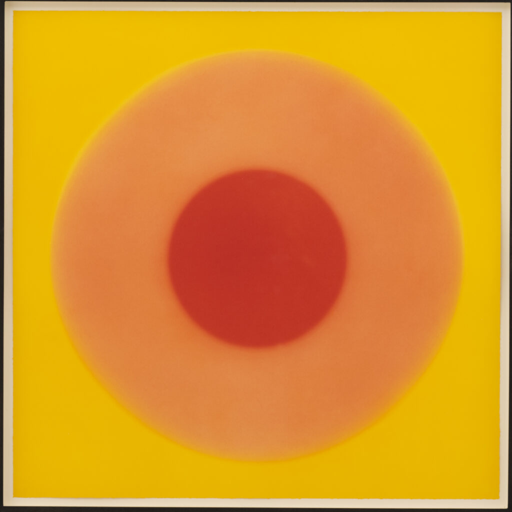Brian Eno, Dimidium, 2023, Serigrafia su Velluto Somerset 400 g:m2, 65 x 65 cm. Courtesy Galleria Michela Rizzo. Foto Francesco Piva