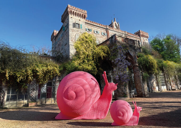 chiocciole oriz Tra arte e natura. Gli animali di Cracking Art in mostra in un castello piemontese 