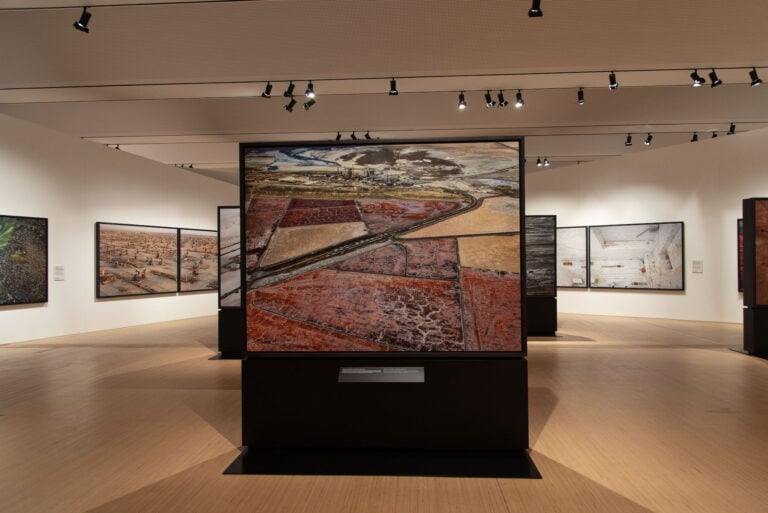 Edward Burtynsky, Extraction - Abstraction, installation view at M9, Mestre, 2024. Photo Giorgia Rorato