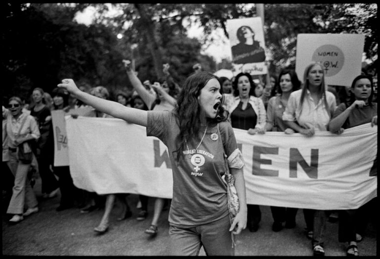 Mary Ellen Mark. Feminist demonstration, New York City, 1970. Courtesy of The Mary Ellen Mark Foundation Howard Greenberg Gallery