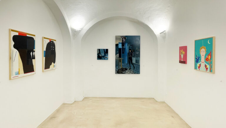 Pittori d'Italia. Giovani, giovanissimi... anzi maturi, installation view at galleria Antonio Colombo, Milano, 2024