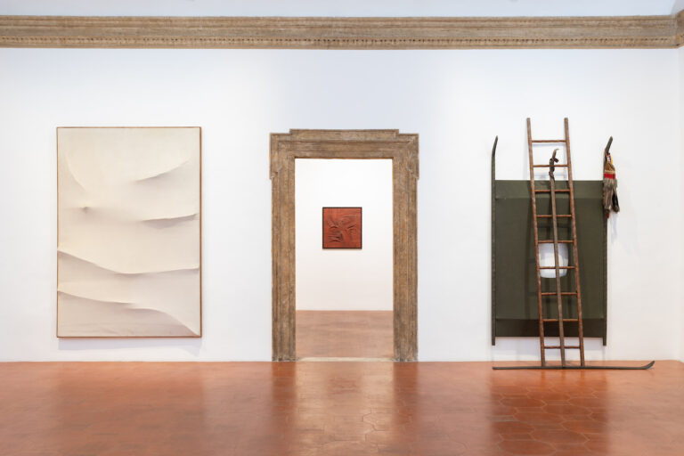 Salvatore Scarpitta, SAL, installation View at Galleria Michele De Luca, Roma, 2024. Photo D. Molajoli. Courtesy Galleria Mattia De Luca