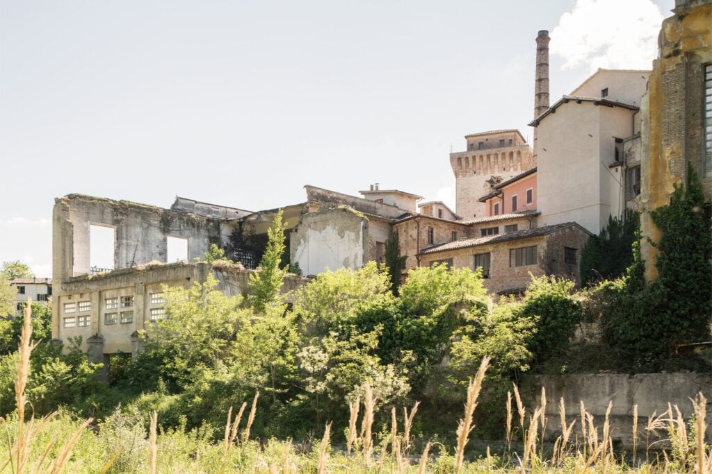 Ex Lanificio Carotti, Fermignano. Photo Alessandro Nanni