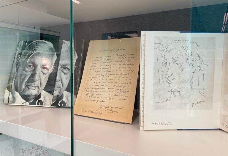 Vetrina. De Chirico Com'è, a cura di Ezio Gribaudo, Edizioni d'Arte Fratelli Pozzo, Torino, 1970; Lettera-testo di Giorgio De Chirico, I Bianchi di Ezio Gribaudo, 1969; I94 Disegni di Giorgio de Chirico, a cura di Ezio Gribaudo, Edizioni d'Arte Fratelli Pozzo, Torino, 1968.