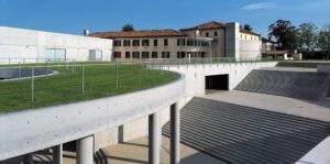 A Treviso l’hub culturale Fabrica festeggia 30 anni: da factory creativa a centro d’arte