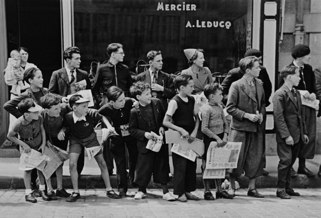 Tour de France di Robert Capa e altri fotografi della Magnum