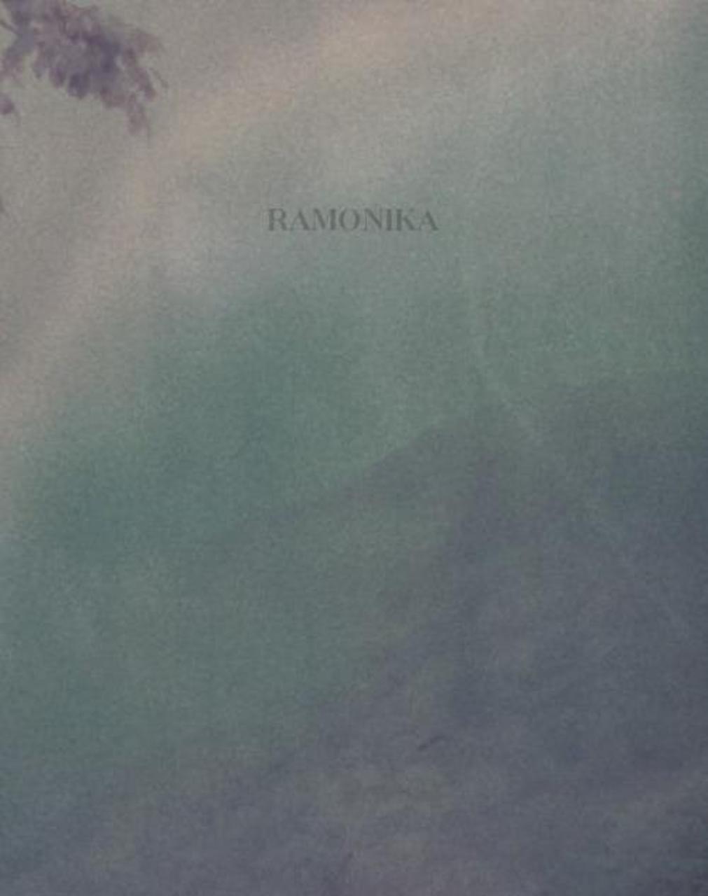 Ramonika, copertina libro