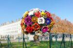 Choi Jeong Hwa, Flower Tree, 2004