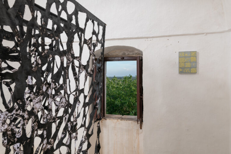 La Terra muta, Ulia Art Project, Puglia, 2024. Photo Gabriele Fanelli