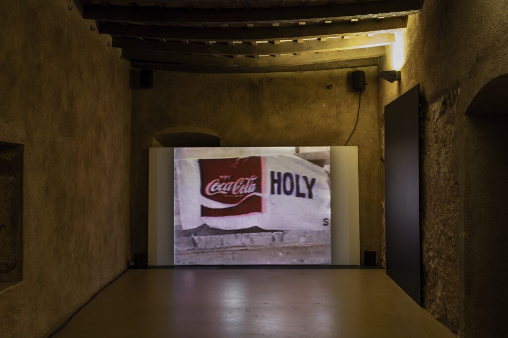 Milk, Coca Cola & Balut, 1986 © Antoni Miralda. Photo © Manifesta 15 Barcelona Metropolitana, Cecília Coca