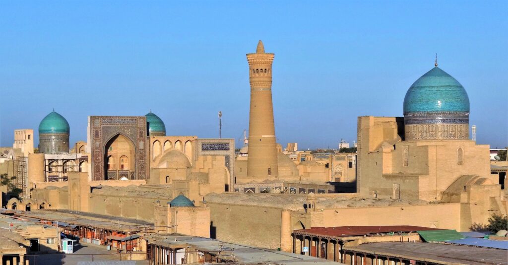 Panorama di Bukhara. Photo Adam Jones