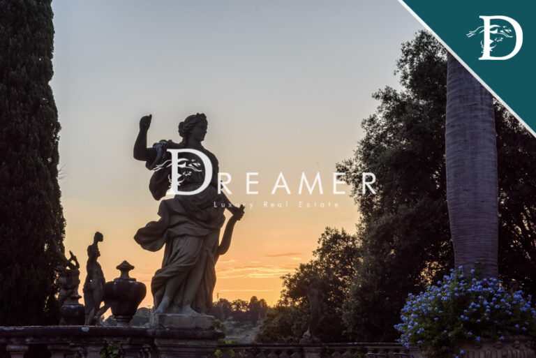 Villa Decamerone Credits Dreamer