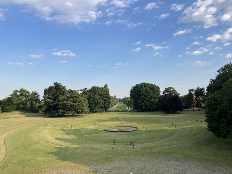 villa bagatti valsecchi parco varedo La fiera Milano Scultura per il 2024 cambia sede e va nella splendida Villa Bagatti Valsecchi a Varedo in Brianza