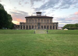 La fiera Milano Scultura per il 2024 cambia sede e va nella splendida Villa Bagatti Valsecchi a Varedo in Brianza