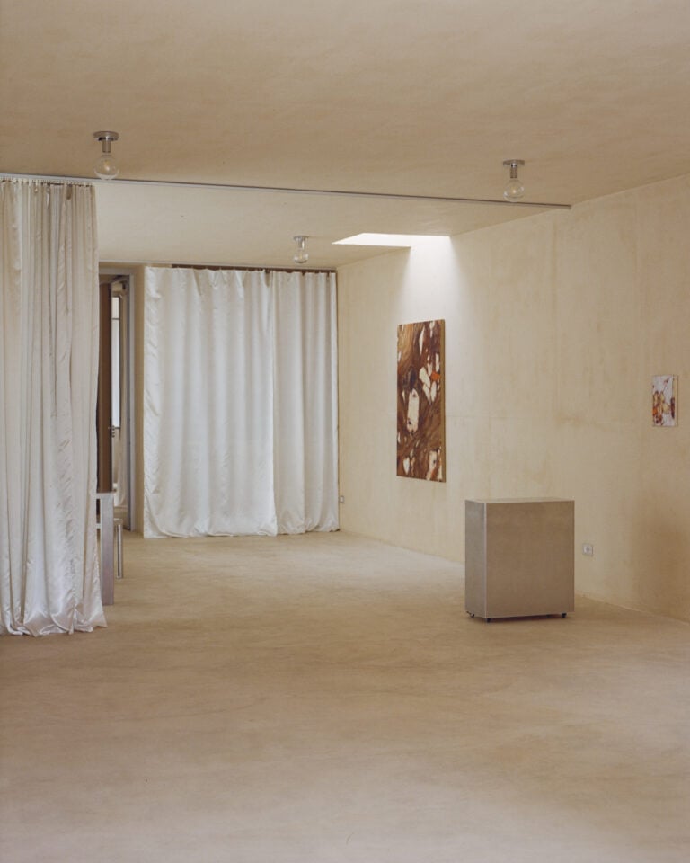 Intimus, mostra personale di Emma Helene Moriconi a Villa Clea, Milano