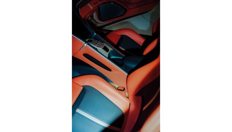 Ferrari Roma Spider. Pictures curated by Alessia Caliendo and Errico Fabio Russo