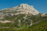 Aix en Provence, Francia. La montagne Sainte Victoire, uno dei soggetti più cari a Cézanne Photo Cezanne2025