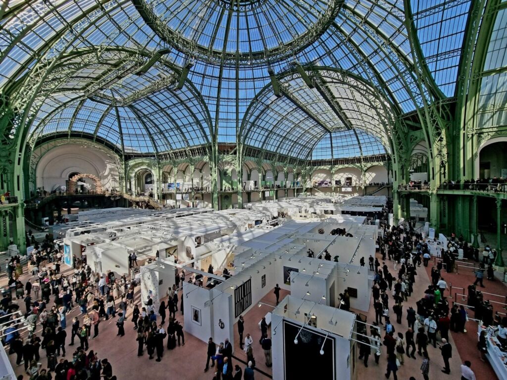 Commenti e vendite da Art Basel e le altre fiere di Parigi secondo le gallerie italiane