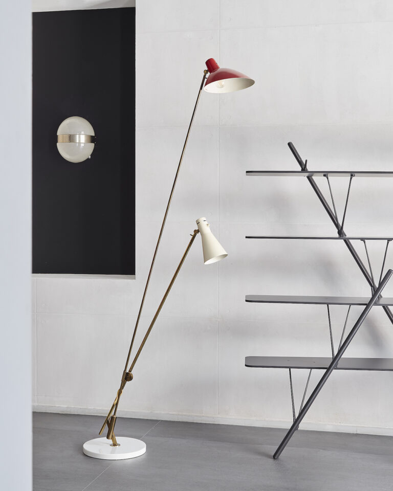 Floor lamp mod. 1049, c. 1950 by Vittoriano Viganò at Galleria Rosella Colombari at Design Miami.Paris 2024. (Image courtesy of Galleria Rossella Colombari)