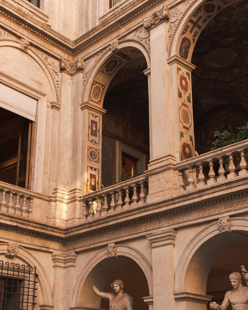 palazzo altemps Romadiffusa. Nella Capitale la rassegna che apre i luoghi storici grazie alle arti contemporanee