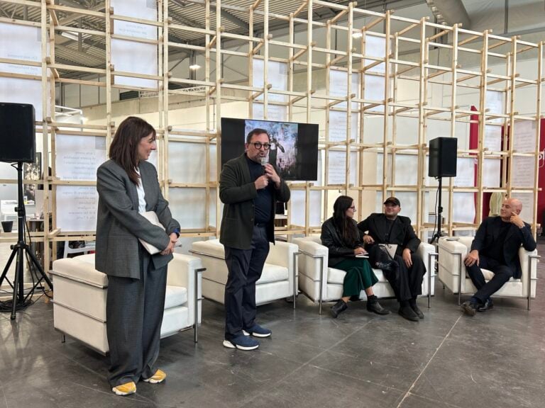 premiazione 2 Ad ArtVerona la Fondazione THE BANK inaugura una stagione espositiva ricca di eventi