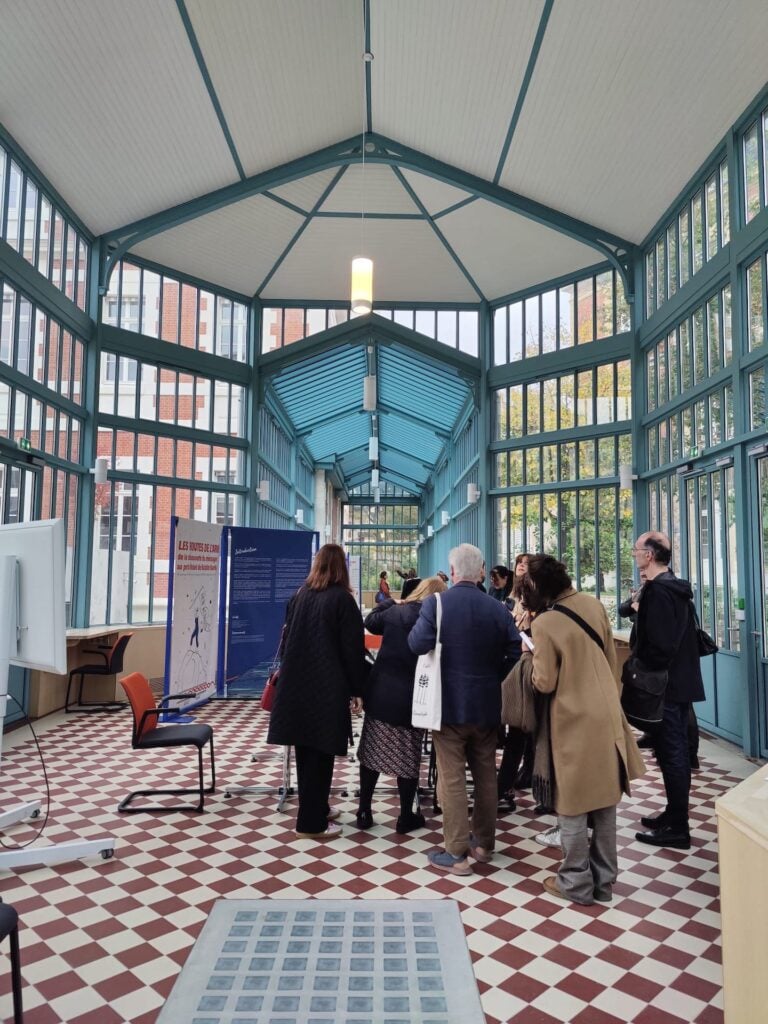 La mente pura. Destino o DNA?, installation view at Istituto Pasteur, Parigi