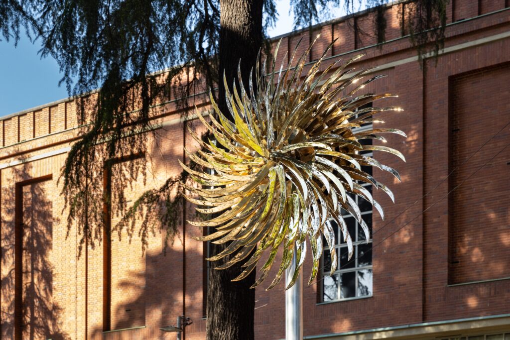 Nico Vascellari, Falena, installation view alla Triennale di Milano. Photo © Gianluca Di Ioia