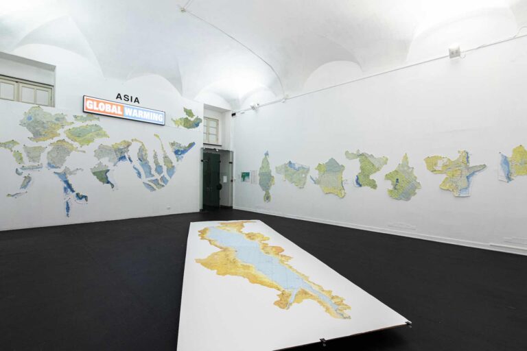 Peter Fend, installation view at Pinksummer, Genova, 2024